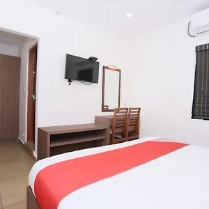 Apsara Kizhake Chalakudi